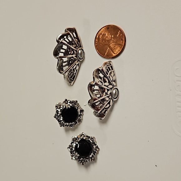 Mixed lot 6 pair of silver tone, gold tone clip on pierced estate sale vintage - Picture 6 of 10